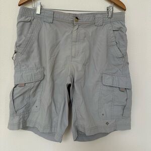 Columbia Men’s Cargo Shorts Medium | Gray Quick Dry Outdoor Hiking